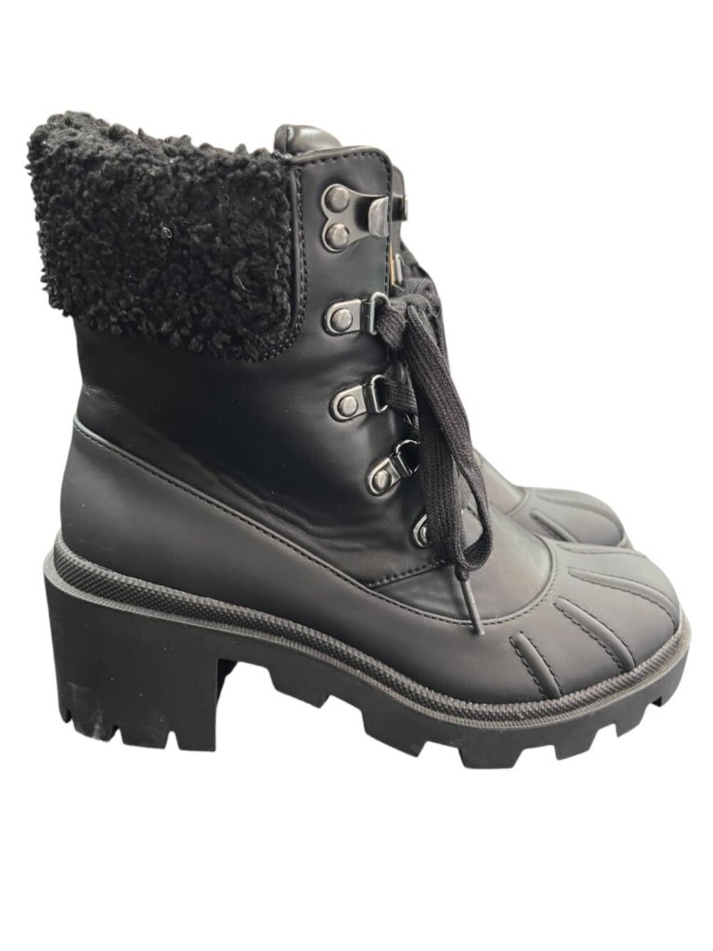 Universal Thread Black Platform Winter Boots Size 7